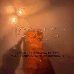 ICONIC London Hotting Up Eyeshadow Palette - Bronze Glow